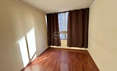Departamento en Arriendo en Metro Santa Ana