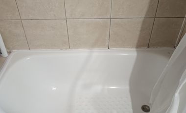 INIZIA PROPIEDADES VENDE LINDA CASA DE DOS PISOS EN BUIN