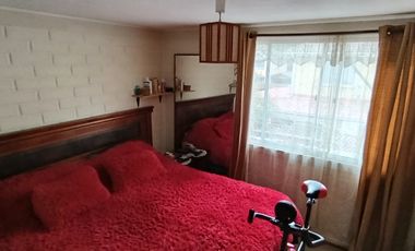 INIZIA PROPIEDADES VENDE LINDA CASA DE DOS PISOS EN BUIN