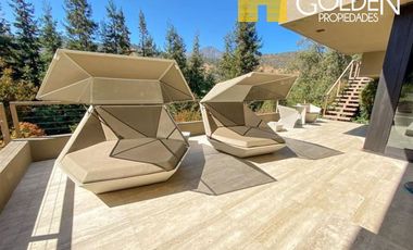 Casa en Arriendo en ESPECTACULAR EN VALLE ESCONDIDO