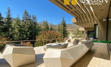 Casa en Arriendo en ESPECTACULAR EN VALLE ESCONDIDO