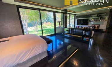 Casa en Arriendo en ESPECTACULAR EN VALLE ESCONDIDO