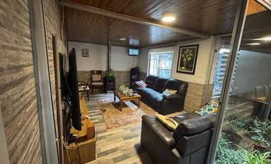 Casa con Depto. Independiente en Zona Patrimonial