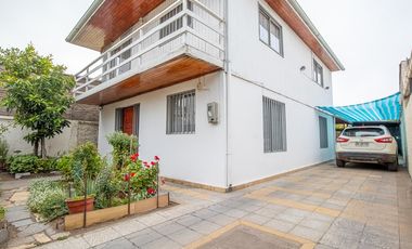Amplia casa¡ en el Corazón del Pueblito Lo Espejo¡