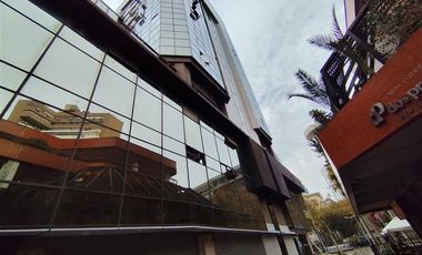 Oficina en Arriendo en Nueva Providencia / Paseo Las Palmas / Giratorio