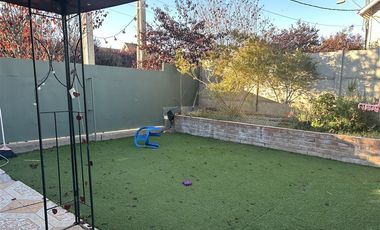 Casa en Venta en Avenida Víctor Troncoso Muñoz