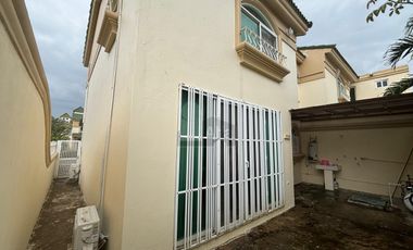 Casa en Venta en Privada, Conjunto Residencial en Boca del Río, Ver.