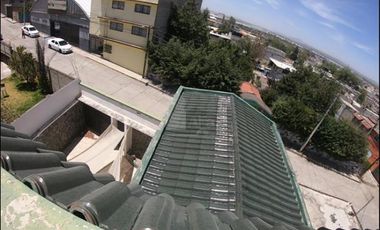Casa sola en venta en Fuentes del Valle, Tultitlán, México