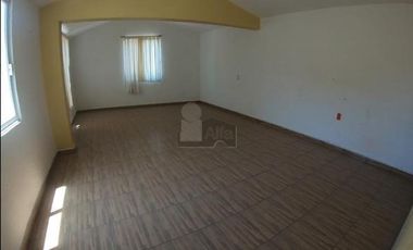 Casa sola en venta en Fuentes del Valle, Tultitlán, México
