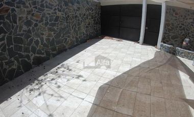 Casa sola en venta en Fuentes del Valle, Tultitlán, México