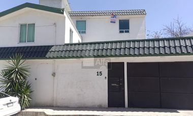 Casa sola en venta en Fuentes del Valle, Tultitlán, México