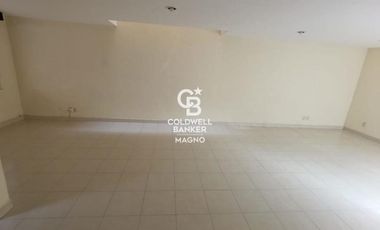 VENTA DE CASA EN SANTA ANA TLAPALTITLÁN, TOLUCA, ESTADO DE MÉXICO