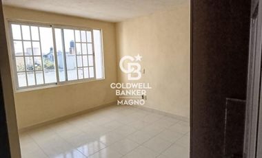 VENTA DE CASA EN SANTA ANA TLAPALTITLÁN, TOLUCA, ESTADO DE MÉXICO