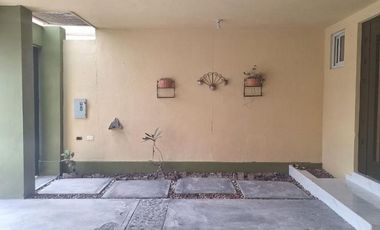 CASA EN VENTA EN PUERTA DE HIERRO