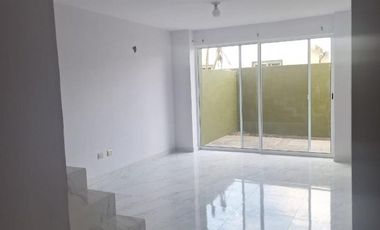 CASA EN VENTA EN PUERTA DE HIERRO