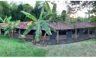 VENTA DE EXCLUSIVA PROPIEDAD CAMPESTRE EN CERRITOS