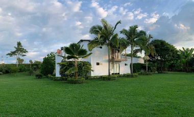 VENTA DE EXCLUSIVA PROPIEDAD CAMPESTRE EN CERRITOS