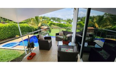 VENDO HERMOSA CASA CAMPESTRE EN COMBIA