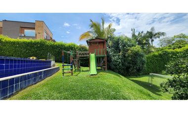 VENDO HERMOSA CASA CAMPESTRE EN COMBIA