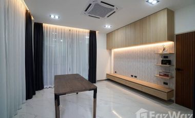 4 Bedroom Villa for sale in Saraphi, Chiang Mai