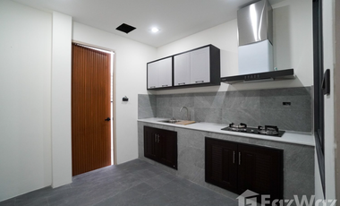 4 Bedroom Villa for sale in Saraphi, Chiang Mai