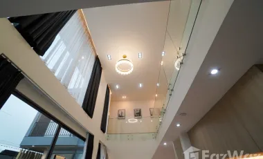 4 Bedroom Villa for sale in Saraphi, Chiang Mai