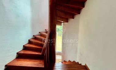 Casa en venta y renta de estilo rústico en Avándaro