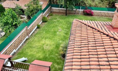 Casa en venta y renta de estilo rústico en Avándaro
