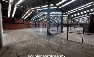 Nave Ind. con Patio de Maniobras y Subestación en Zona Industrial Tlalnepantla