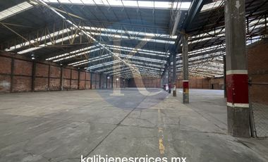 Nave Ind. con Patio de Maniobras y Subestación en Zona Industrial Tlalnepantla