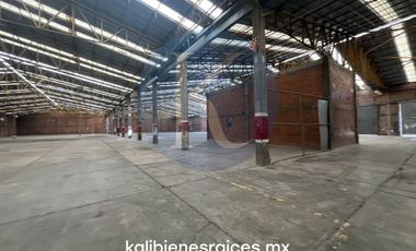 Nave Ind. con Patio de Maniobras y Subestación en Zona Industrial Tlalnepantla