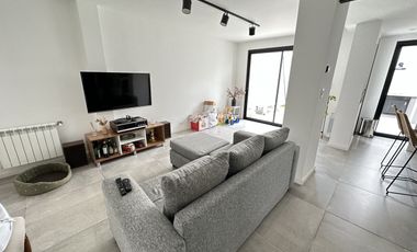Casa 3 ambientes en Barrio Playa grande