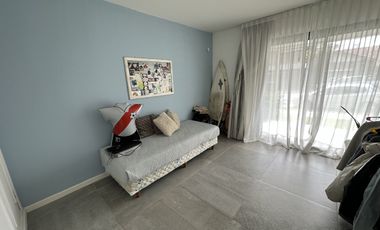 Casa 3 ambientes en Barrio Playa grande