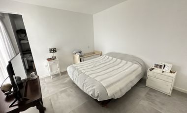 Casa 3 ambientes en Barrio Playa grande