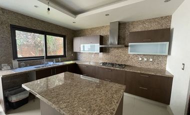 Venta casa Bosque Real en una de las mejores privadas Gran oportunidad!!!