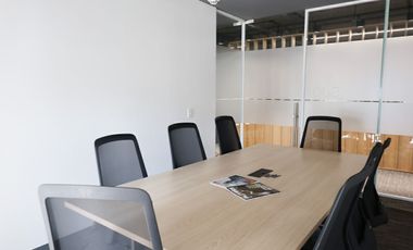 Oficinas en Renta en Providencia en obra gris.