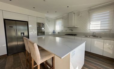Casa en alquiler temporario en Barrio Rumenco