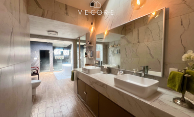 RESIDENCIA EN VENTA FRACCIONAMIENTO COLINAS DEL MARTEL, ZAPOPAN