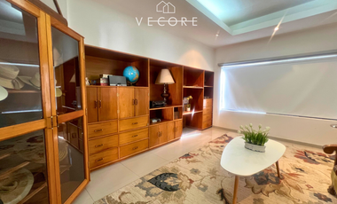RESIDENCIA EN VENTA FRACCIONAMIENTO COLINAS DEL MARTEL, ZAPOPAN