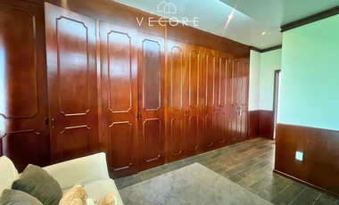 RESIDENCIA EN VENTA FRACCIONAMIENTO COLINAS DEL MARTEL, ZAPOPAN