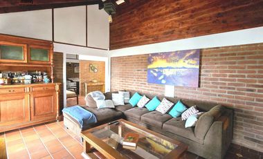 Venta Casa en Parcela  Valle Alegre