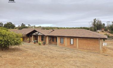 Venta Casa en Parcela  Valle Alegre