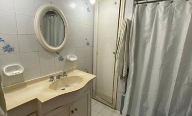 Chalet de estilo ingles. Zona Guemes residencial.