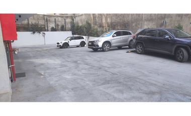 ARRIENDO AMPLIO STUDIO SEMI AMOBLADO  $310.000,  EXCELENTE DISTRIBUCION.  CON UNA AMPLIA TERRAZA (METRO IRARRAZABAL) SIN AVAL