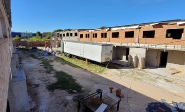 VENTA - DUPLEX 3 HAB. BARRIO CERRADO AV. ZANNI