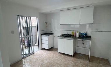 VENTA CASA 1 HABITACION - ZONA Rondeau Y Brown
