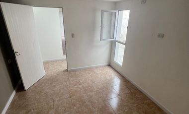 VENTA CASA 1 HABITACION - ZONA Rondeau Y Brown