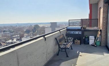 Venta departamento 4 ambientes con cochera en Bernal