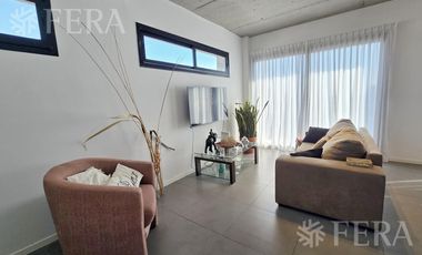 Venta departamento 4 ambientes con cochera en Bernal