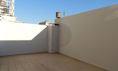 Departamento de Tres Ambientes 100m  con Cochera y Patio en Venta - Villa Urquiza